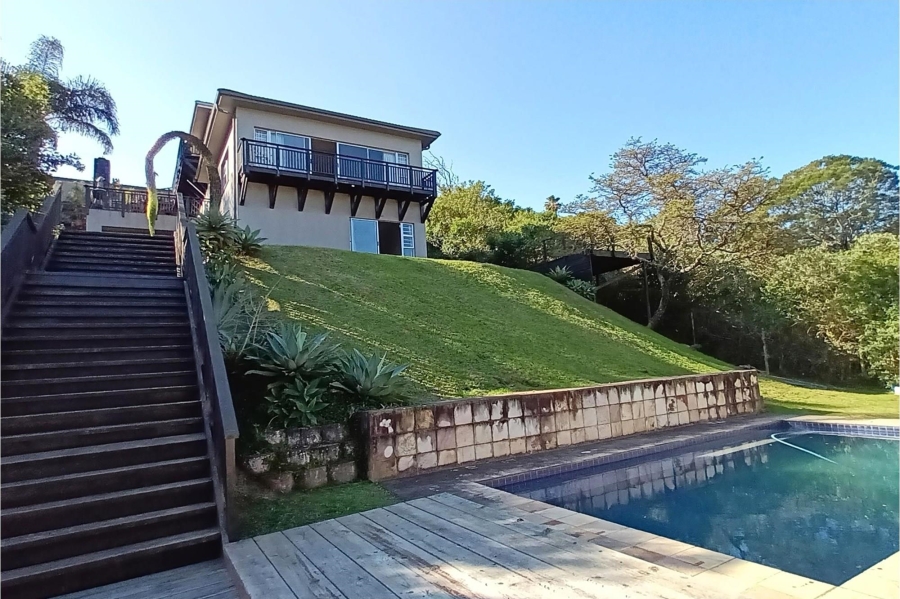 4 Bedroom Property for Sale in Beacon Bay Eastern Cape